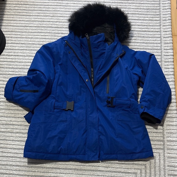 Ski coat - Picture 1 of 1